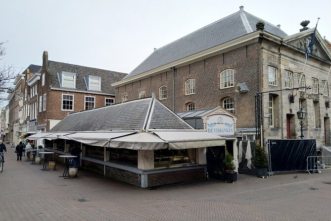Delft Small-Group Photography Walking Tour of Old Town  - The Hague - Insights Into Local History and Culture