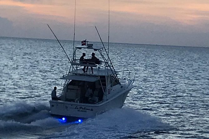 Discover Catalina Island In Private Yacht - Reserve Your Catalina Island Adventure