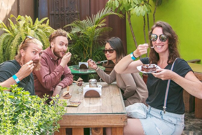 Discover Miraflores Cuisine: 5 Eateries, Local Market - Immersive Dining Experiences in Miraflores