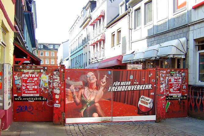 ENGLISH GUIDED TOUR ST. PAULI - the Black Diamonds of Hamburg - the Sinful Mile - Insiders Perspective