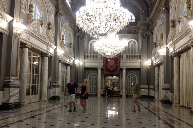 Essential Valencia: Local Culture and Gastronomy - Local Insights and History