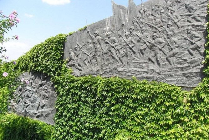 Experience Anzac Day on This 5 Days Tour to Gallipoli - Anzac Day Commemoration