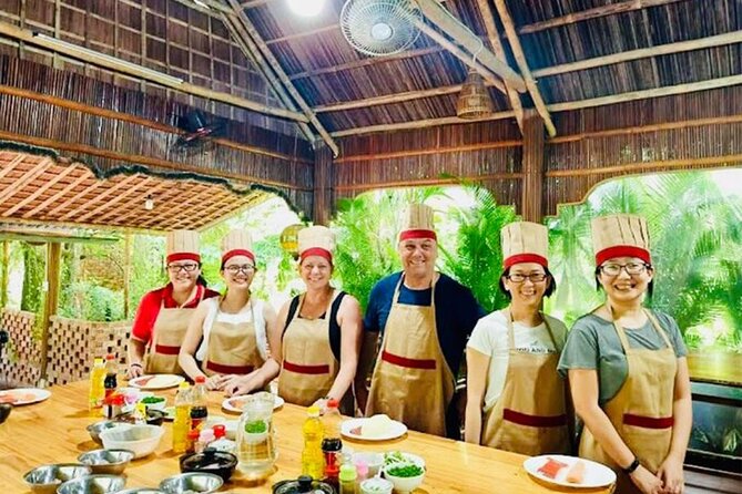 Experience Local Market and Boat Ride With Cooking Class - Reviews and Testimonials