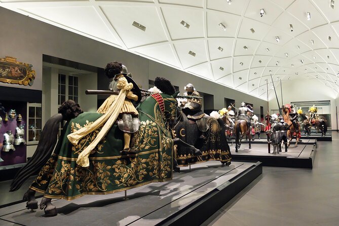 Fashioned for a King: Tour of Dresdens Royal Palace and Historic City Centre. - Immersive Old Town Walking Tour