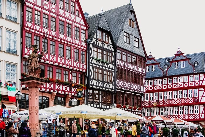 Frankfurt Scavenger Hunt and Highlights Self-Guided Tour - Exploring Frankfurts Highlights