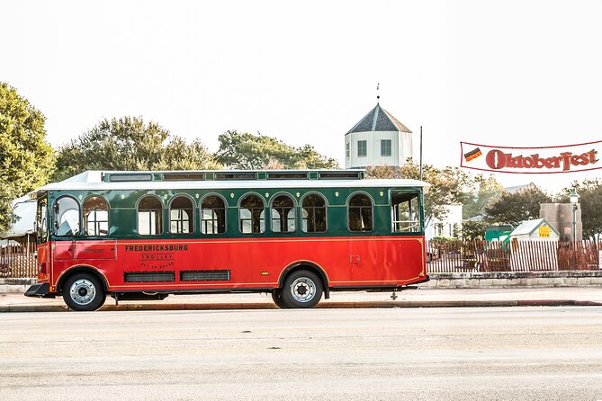 Fredericksburg City Trolley Tour - Praise for Tour Guides