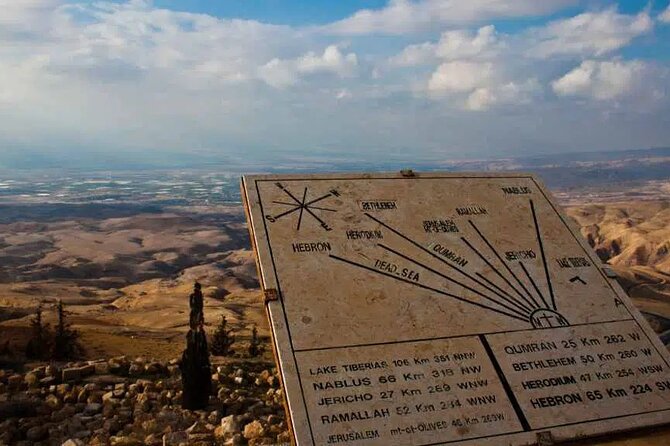 From Amman to the Dead Sea: Tour Madaba & Mt. Nebo With Lunch - Dining Experience