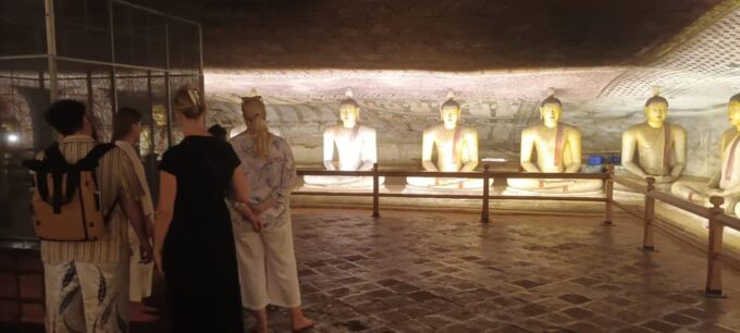 From Colombo: to Sigiriya & Dambulla One Day Tour - Customer Reviews