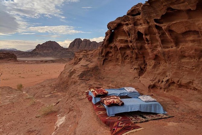 From Petra to Wadi Rum Back to Amman or Airport - Comfortable Transportation and Amenities