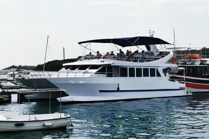 From Split: Blue Lagoon and 3 Islands Fish Picnic Boat Tour - Cancellation Policy