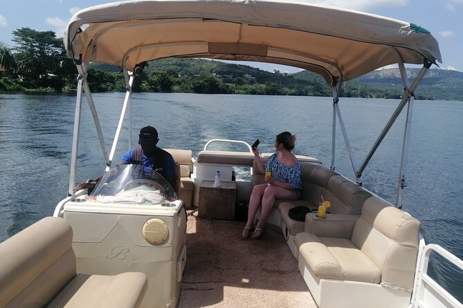 Full-Day Accra Safari and Boat Cruise Private Tour - Traveler Feedback and Recommendations