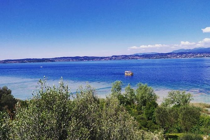 Full-Day Lake Garda and Desenzano Del Garda From Milan - Small Group Tour - Small Group Experience