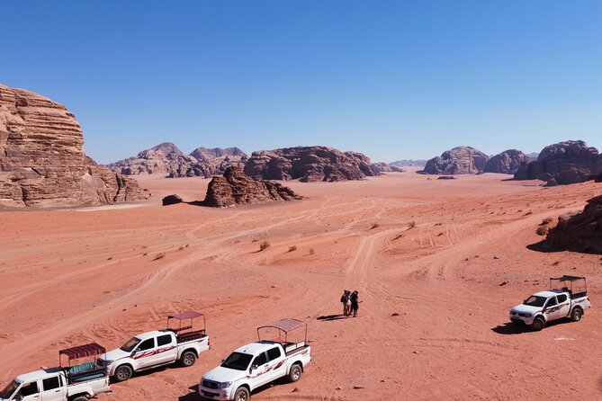 Full Day Private Jeep Tour in Wadi Rum - Unforgettable Experience