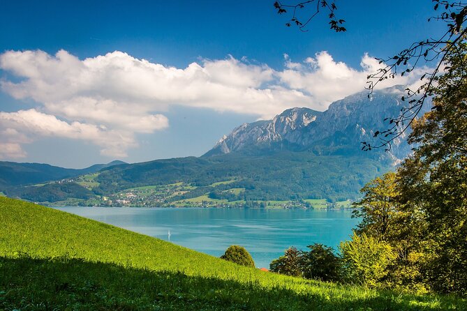 Full-Day Private Tour of Hallstatt and Salzburg From Vienna - Discovering Salzburg