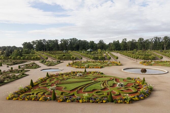 Full-Day Private Trip to Palace and Medieval Castle From Riga - Historical Insights