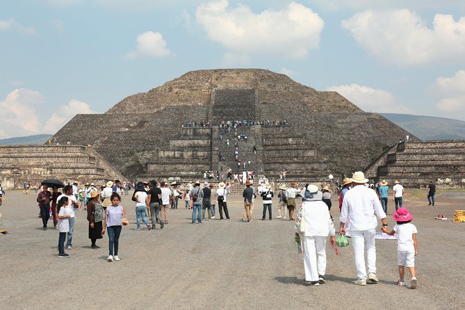 Full-Day Teotihuacan Hot Air Balloon Tour From Mexico City Including Transport - Transportation and Drop-off