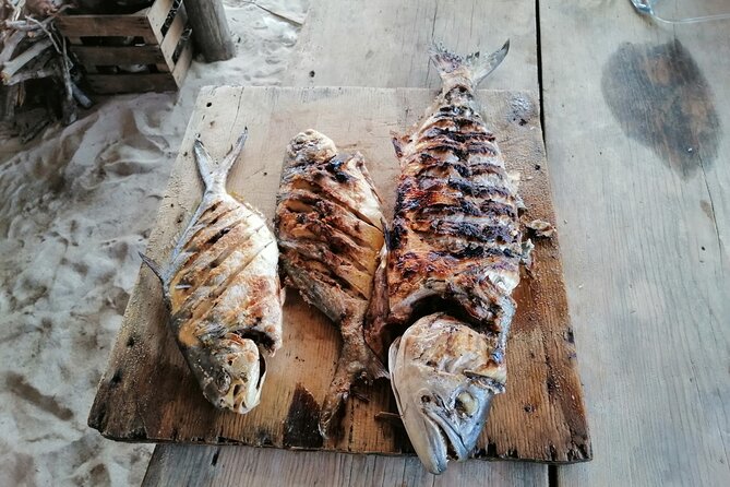 Full Day Tour With Fishing and Snorkeling From Holbox - Ceviche and Beach Setting