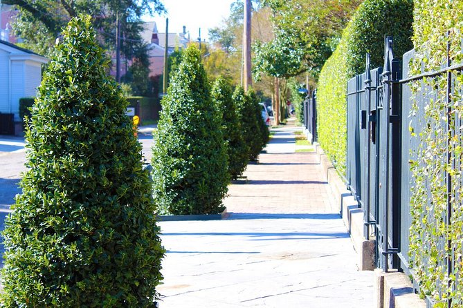 Garden District Walking Tour of New Orleans - Booking and Cancellation Information
