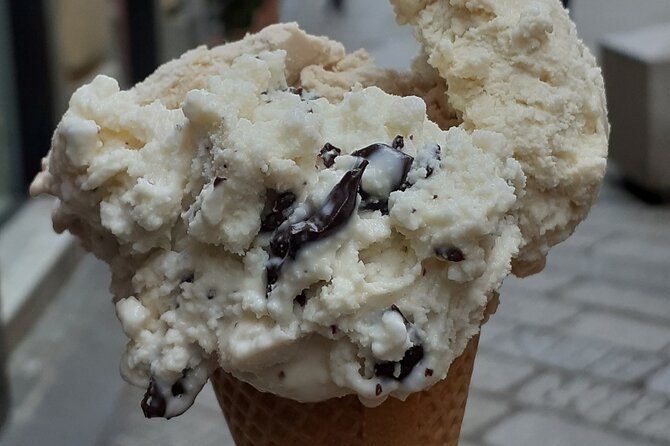 Genoa Street Food Tour With a Local Guide - Savoring the Flavors of Genoa