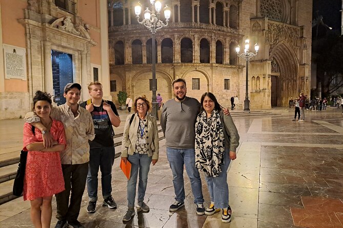 Genuine Valencian Tapas Tour With a Pinch of History - Accessibility and Participation
