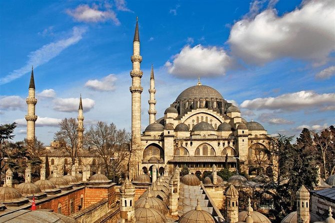 Half-Day Private Tour: Istanbul Shore Excursion With Topkapi Palace - Exploring Topkapi Palace