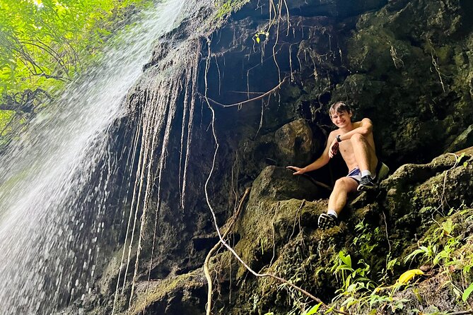 Half-Day Waterfall Tour - Hike, Scenic, Food and Photo - Health and Accessibility