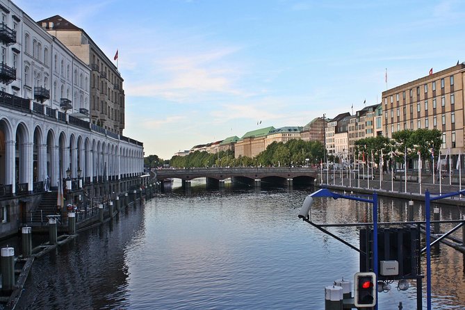 Hamburg - Private Guided Walking Tour - Contact and Support
