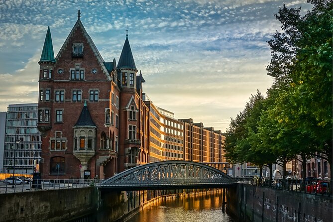Hamburg Scavenger Hunt and Highlights Self-Guided Tour - Since You Asked