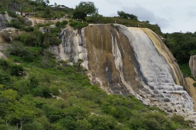 Hierve El Agua and Teotitlan Del Valle Tour From Oaxaca - Weaving Demonstration in Teotitlan