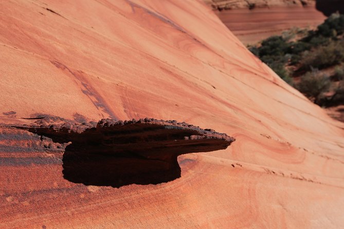 Hiking in Kanab: Famous Teepees of Vermilion Cliffs National Monument Near Wave - Savoring the Scenic Lunch Break