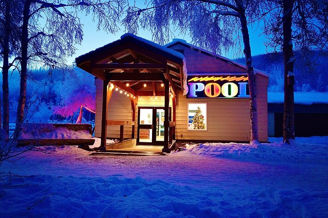Hot Springs Aurora Viewing Dream in Alaska - Dining Options at the Resort