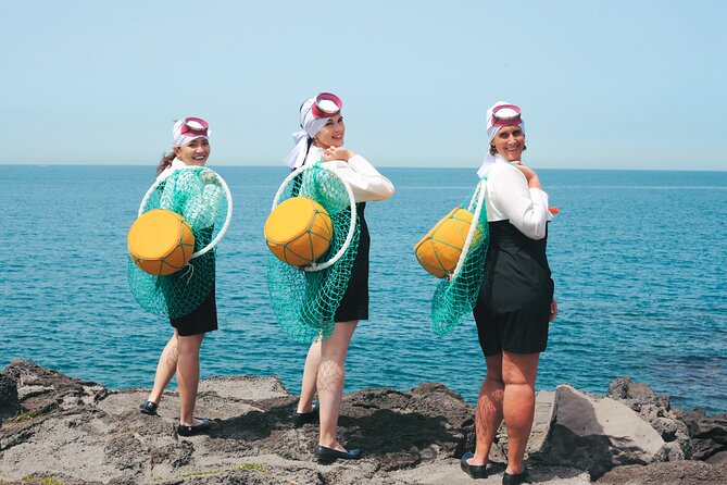 [Jeju] Woman Diver Haenyeo Traditional Clothes Rental Experience - Booking and Cancellation Policy