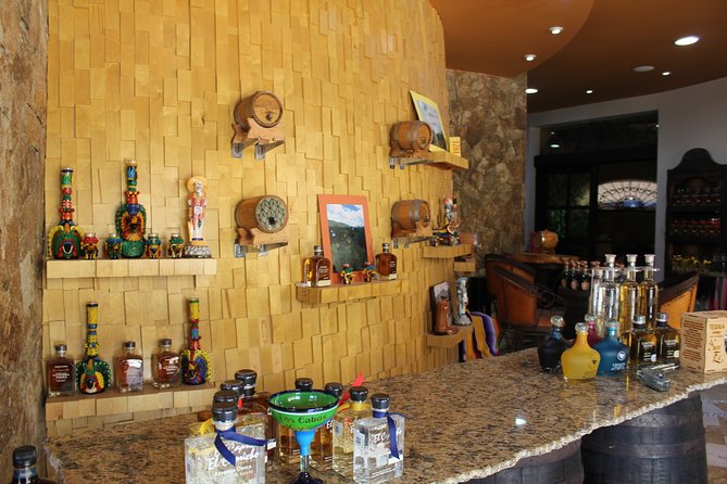 La Paz Tour, Historical City, Beach, Colonial and Beautiful Scenery on the Way! - Scenic Stops