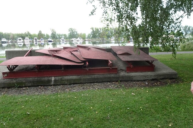 Lachine Self-Guided Walking Tour & Scavenger Hunt - Exploring Lachine