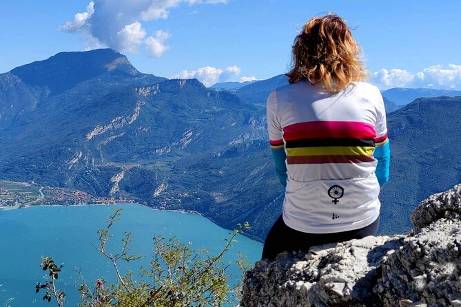 Lake Garda: One Day Private Hiking Excursion - Pickup, Drop-off, and Transportation Arrangements