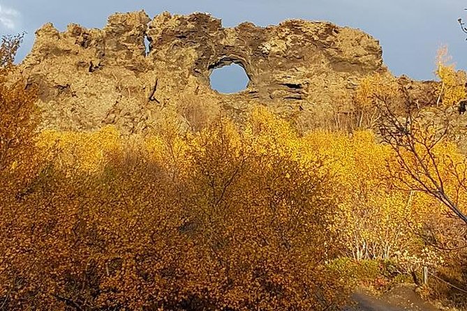 Lake Mývatn Private Tour - Knowledgeable Guides