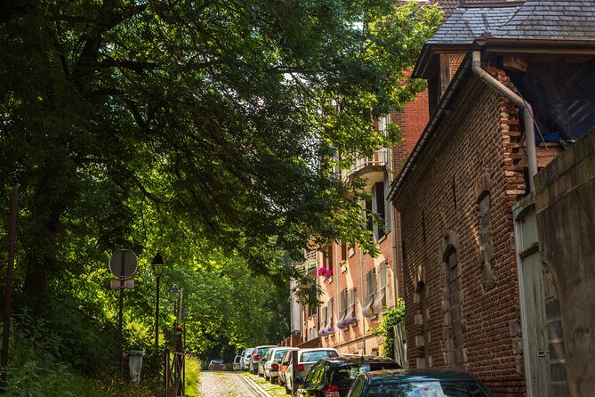 Lille Scavenger Hunt and Highlights Self-Guided Tour - Tips for a Great Adventure