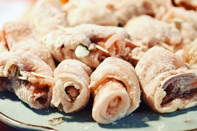 Live Online Italian Cooking Class With Raffaella From Perugia - Personalized Assistance in Small Groups