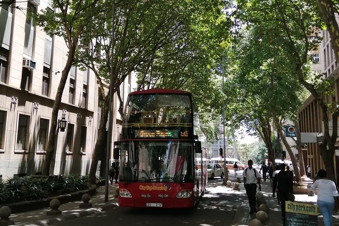LocalPlaces Understanding Johannesburg Walking Tour - Historical Insights