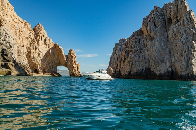 Los Cabos All-inclusive 4-hour VIP Luxury Yacht Charter - Location and Pricing