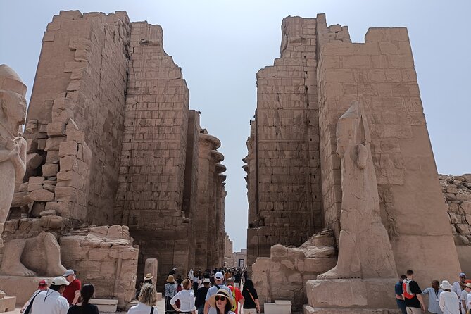Luxor Day Trip From Hurghada - Tour Accessibility and Considerations