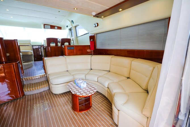Luxury Shared Yacht Tour in Dubai Marina With Food - Arriving at the Marina
