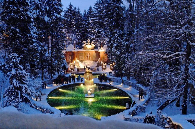 Magical CHRISTMAS MARKETS: Salzburg & Berchtesgaden EXCLUSIVE TOUR From Munich - Guide Expertise