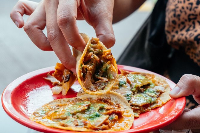 Mexico Private Food Tour With Locals Including 10 Tastings - Guest Feedback Themes