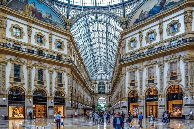 Milano Walking Tour With Audio and Written Guide by a Local - Discovering Local Cuisine