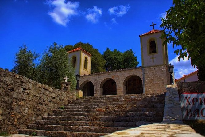 Montenegro Monastery Tour: Ostrog - Zdrebaonik - Dajbabe - Knowledgeable Guide Insights