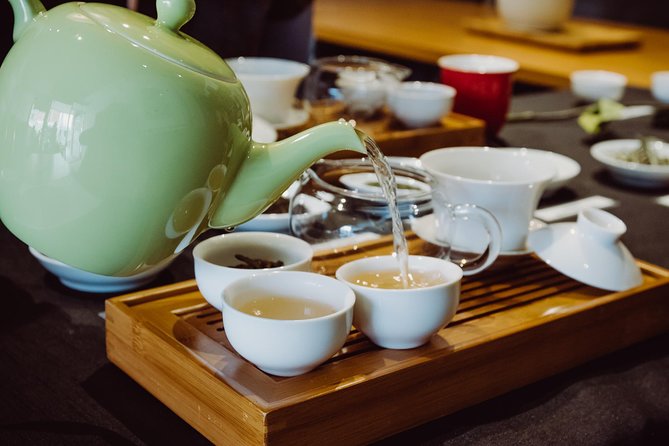Montreal Afternoon Tea Tour - Accessibility and Fitness Level