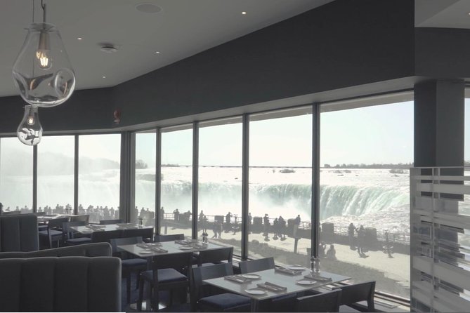 Niagara Falls Canada Day + Night Small Group Tour W/Falls Dinner - Traveler Feedback