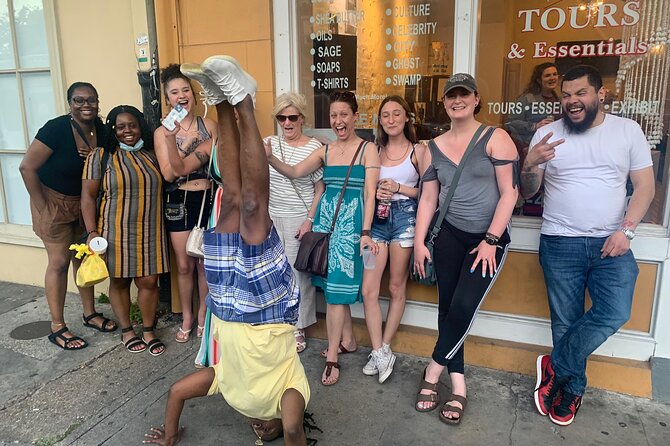 Nola Culture City / Music & Celebrities Combo Tour With Bar Stop - Engaging Commentary From Guides