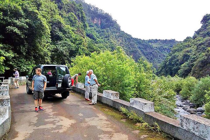 North Tour & Wine Tasting - 4x4 (Small Groups) - What to Bring